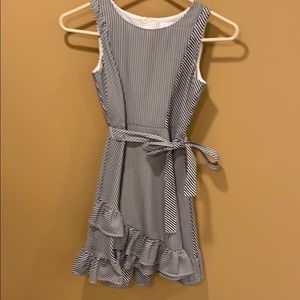 LAVENDER SLEEVELESS DRESS